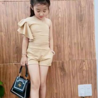 Đầm lệch vai bé gái