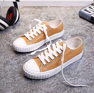 Giày thể thao và sneakers