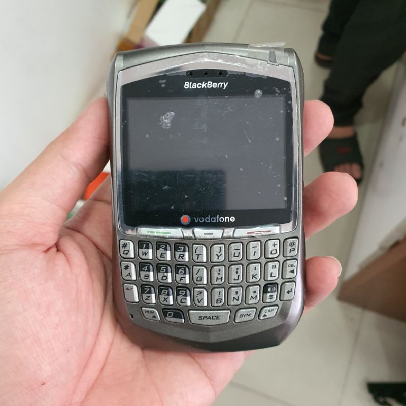 Điện Thoại Di Động BlackBerry 8700