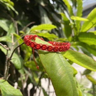 Macrame bracelet with crystals- vòng tay macrame phối pha lê