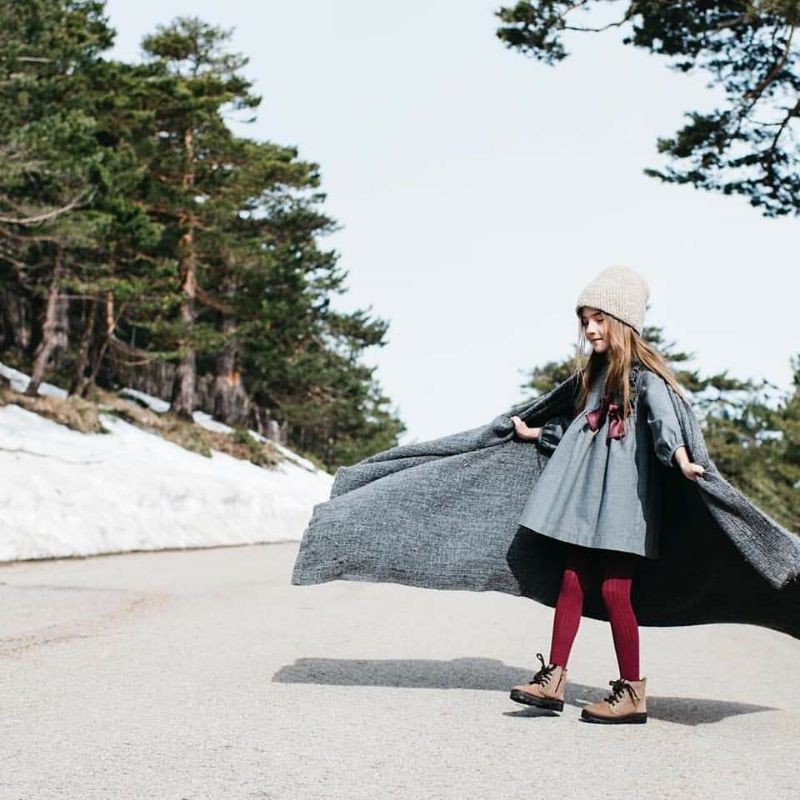 Váy đầm bé gái