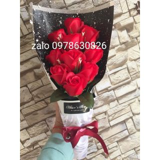 Hoa sáp thơm bó 7 bông. Ib chọn màu.