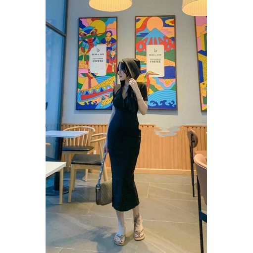 Đầm Body Có Nón Form Dài qua gối