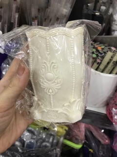 Cốc cắm bút cọ