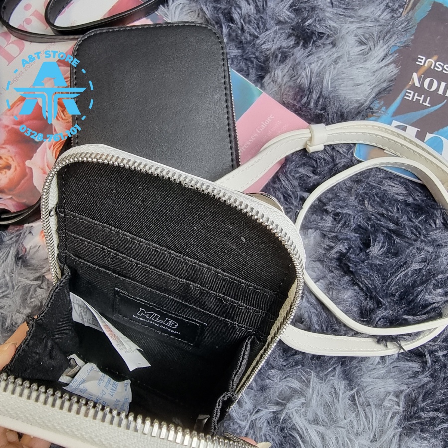 Túi Đeo Chéo MLB NY Mini Neck Pouch New York Yankees Full Tag Code