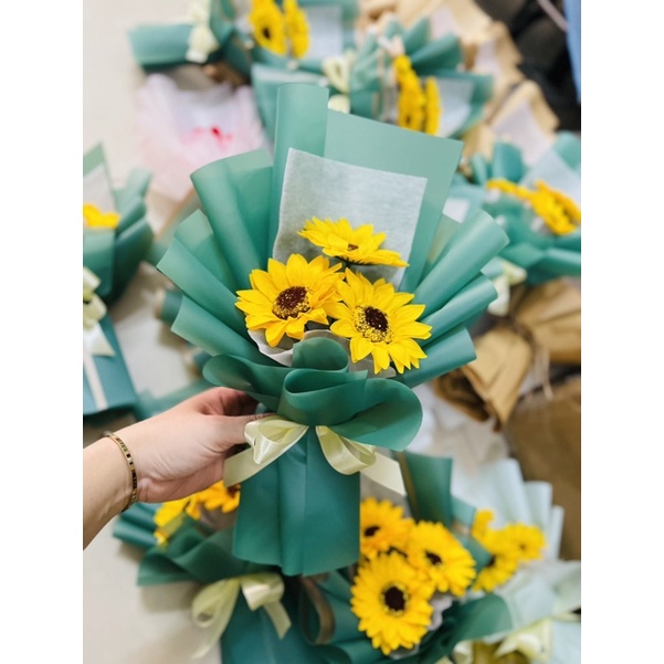 Bó hoa sáp 3 bông hướng dương lưu hương cực lâu - Món quà ý nghĩa cho người thân và bạn bè