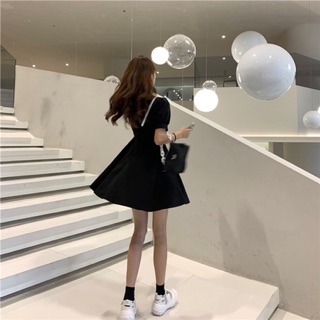 Đầm Đen Choker Dây Belt Trắng Độccc