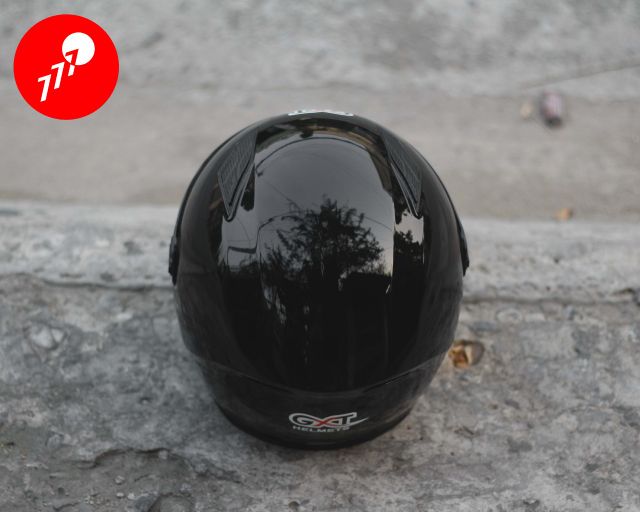 MŨ BẢO HIỂM FULLFACE GXT Helmets ( ĐEN BÓNG )