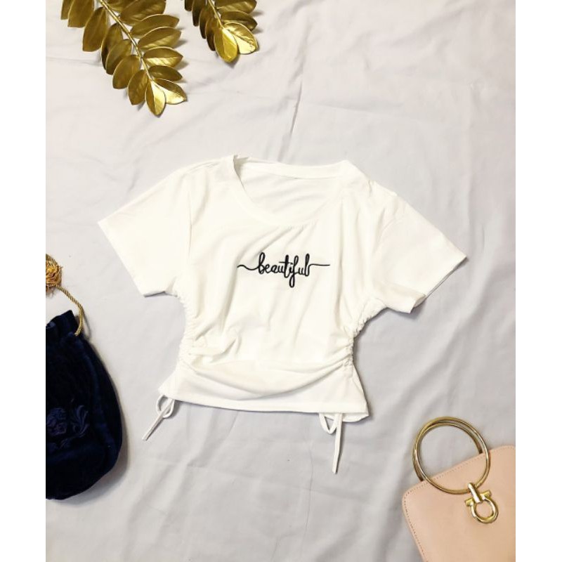 Áo croptop thêu chữ