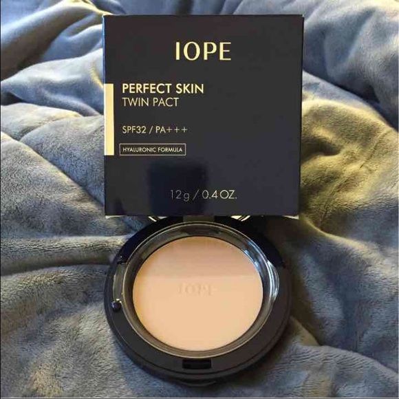 Phấn Nén IOPE Perfect Skin Twin Pact