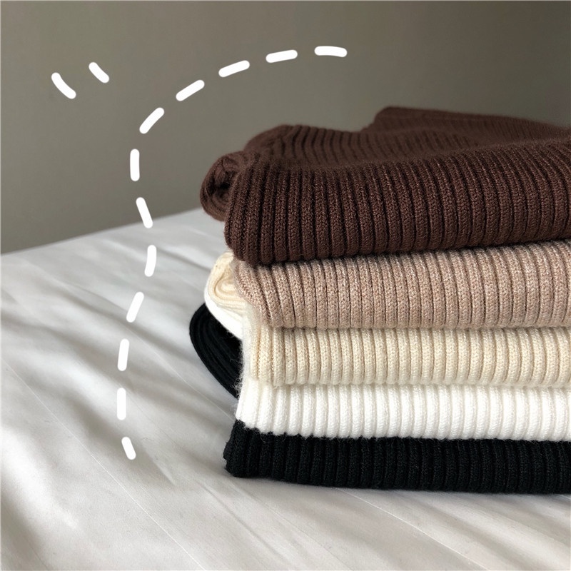Áo sweater tay dài cổ lọ in màu sắc đơn giản