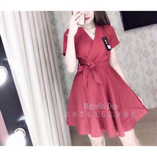 Đầm xoè cột nơ eo duyên dáng