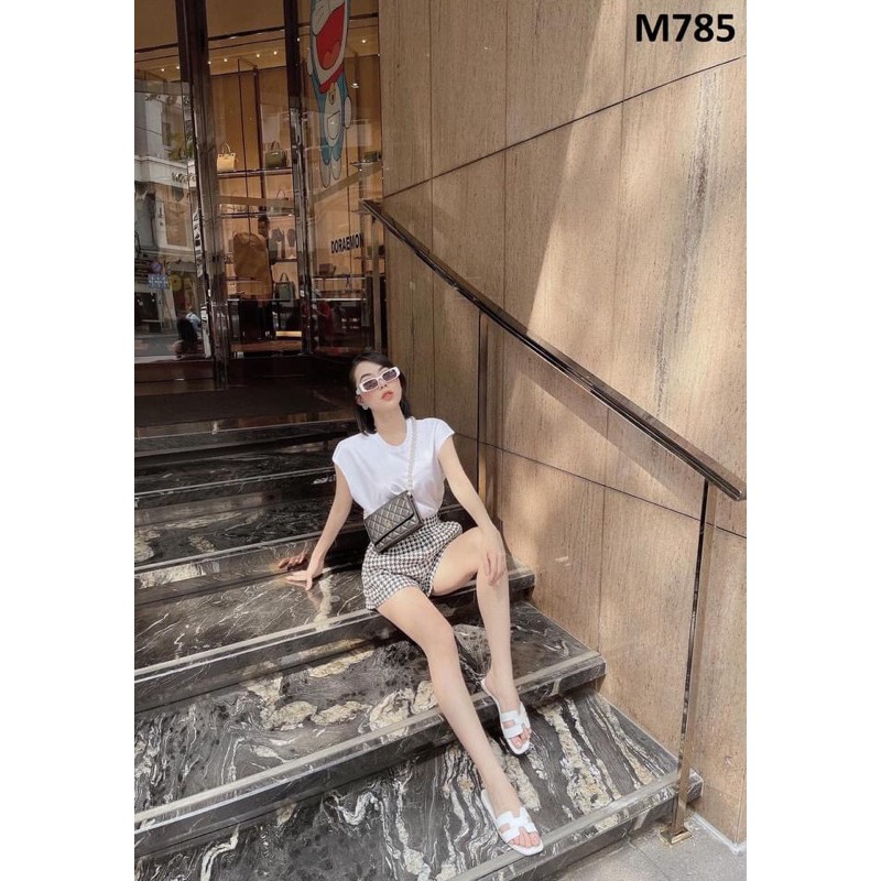 [Xã kho] Áo thun trắng sát nách hot hít | BigBuy360 - bigbuy360.vn