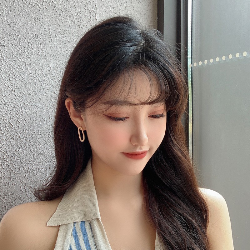 Bông tai Hàn Quốc bất đối xứng phong cách hiện đại trẻ trung cá tính - Mely D91