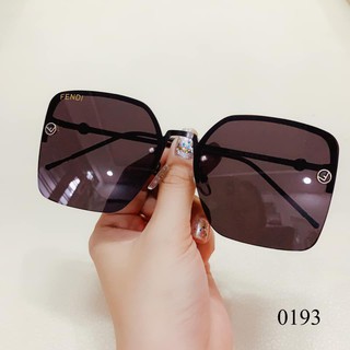 0193 Kính Mát Nữ FD Form Vuông Cực Đẹp