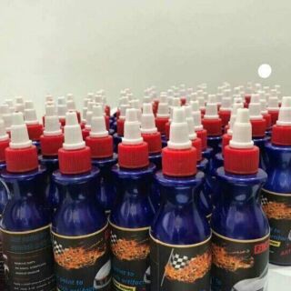 Dung dịch xóa mờ vết xước sơn xe