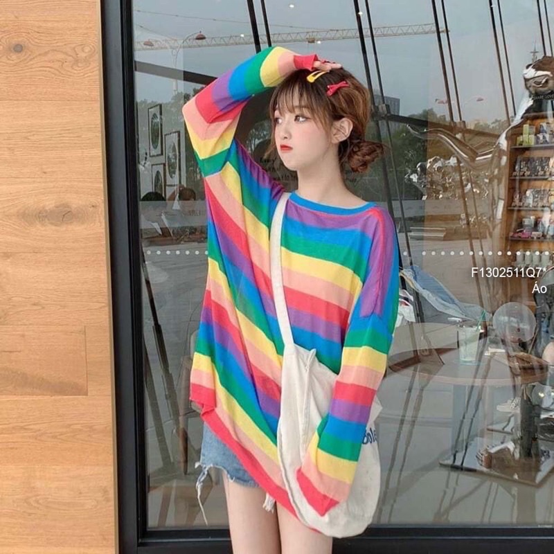Áo len sọc màu cầu vòng from rộng VIENS STORE