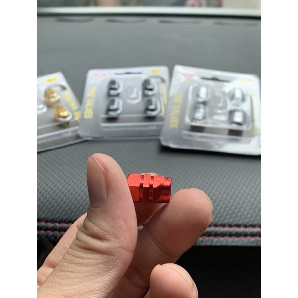 Bộ 4 Nắp chụp van bồi xe ô tô - Chất liệu nhôm CNC - Nhiều màu lựa chọn