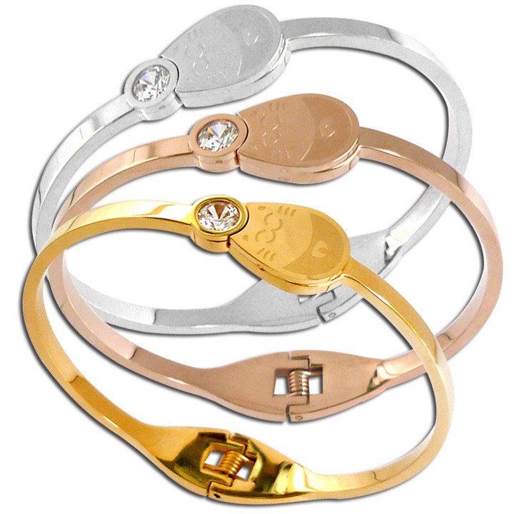 Vòng tay mèo may mắn