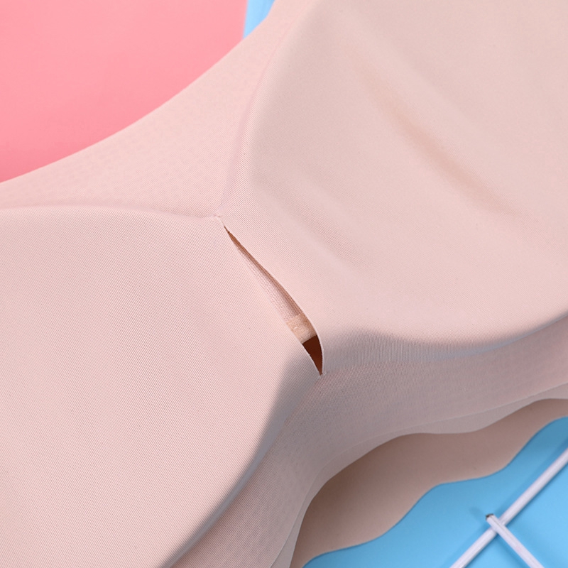 Áo Ngực Thể Thao Dạng Ống Không Viền Chống Sáng Chất Liệu Lụa Lạnh [Hàng Có Sẵn] [Hàng Có Sẵn]