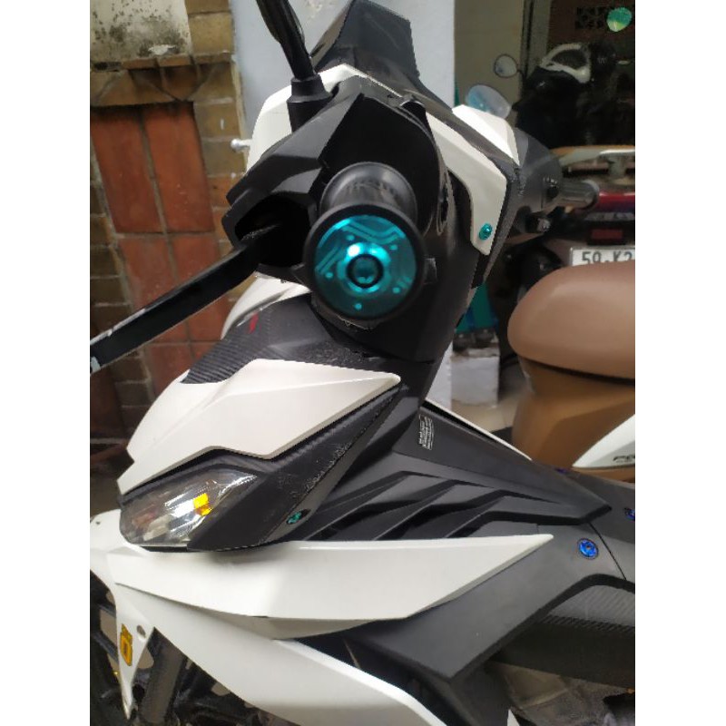 Gù GR5 xanh lục bảo và xanh tím