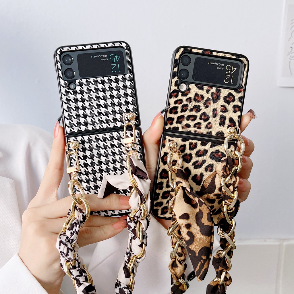 Ốp Điện Thoại PC Cứng Màu Trơn Chống Sốc Họa Tiết Da Báo Đính Nơ Cho Samsung z Flip 3 Galaxy z Flip3
