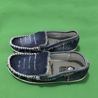 Giày mọi trẻ em vải jean kiểu dáng bụi