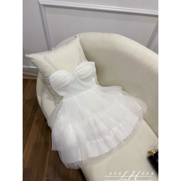 Đầm cup ngực ren bi chân tầng