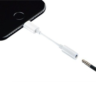 Cáp chuyển lightning sang jack audio 3.5 3 jm88