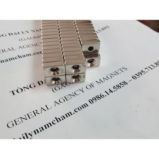 Nam châm chữ nhật 15x10x5 lỗ vát 4mm