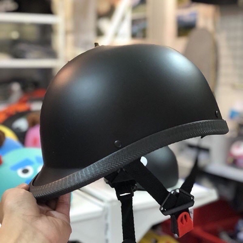 Combo mũ bảo hiểm dáng đua ngựa cộng găng tay chống nắng lestlin