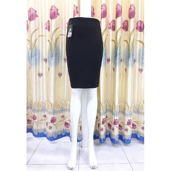 Chân váy bút chì công sở vải thun cao cấp Linh Chi co giãn tốt  form chuẩn đẹp không bị bai nhão có túi giấu bên trong | BigBuy360 - bigbuy360.vn