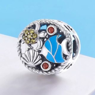 Charm cá dưới đáy đại dương