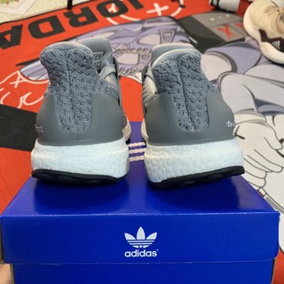 (Ảnh thật + video + full box) Giày thể thao sneaker Utraboost 4.0 xám