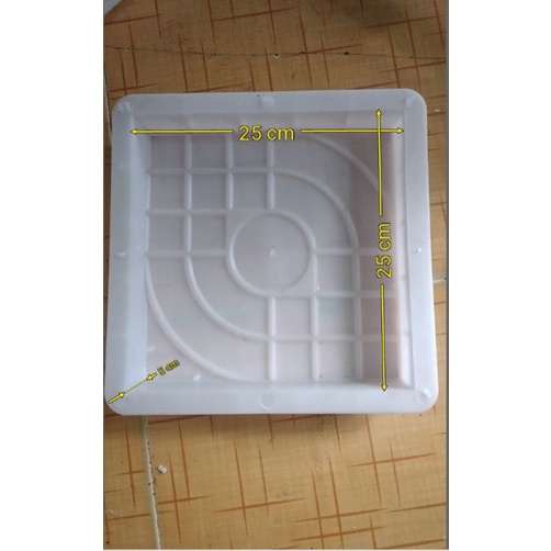 Khuôn đuc gạch sân vườn