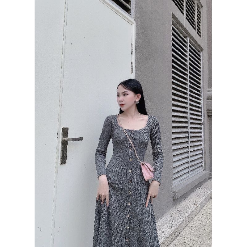 Đầm thun gân trang trí nút sà cừ hoa mai