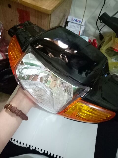 ĐẦU ĐÈN XE WAVE 110 KÈM BỢ CỔ NHƯ HÌNH