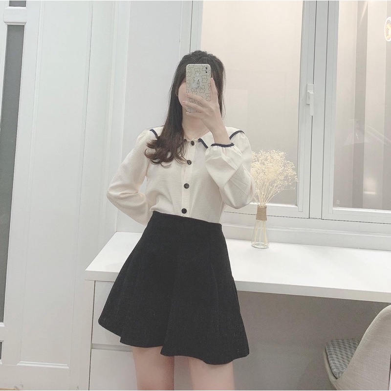 Áo cổ sen viền xốp