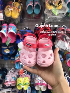 Sandal Mario siêu nhẹ