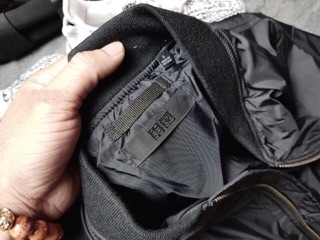 Áo Uniqlo