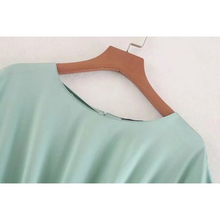 Đầm ZARA satin lụa xanh mát dịu