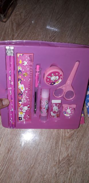 Bộ dụng cụ học tập cho bé 9 món