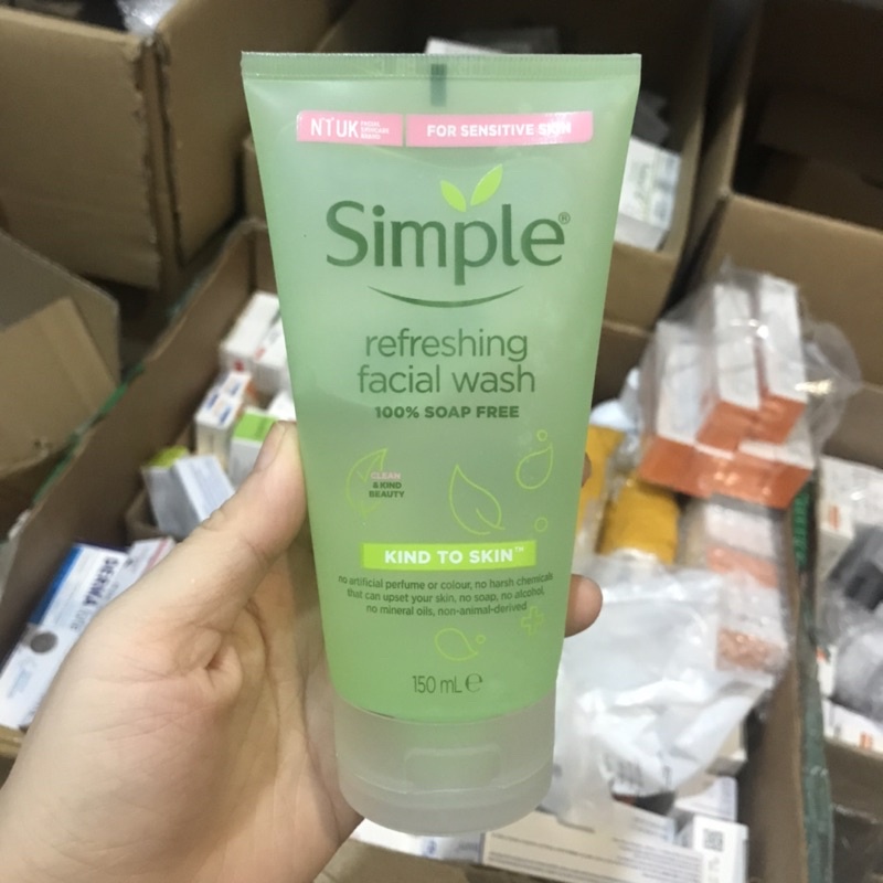 Sữa Rửa Mặt Simple Gel Kind To Skin Refreshing Facial Wash Gel 150ml