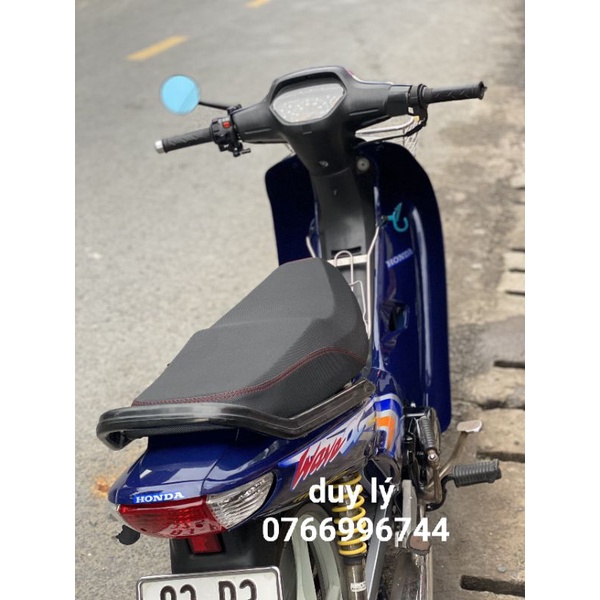 Da yên có may viền cho wave nhỏ.