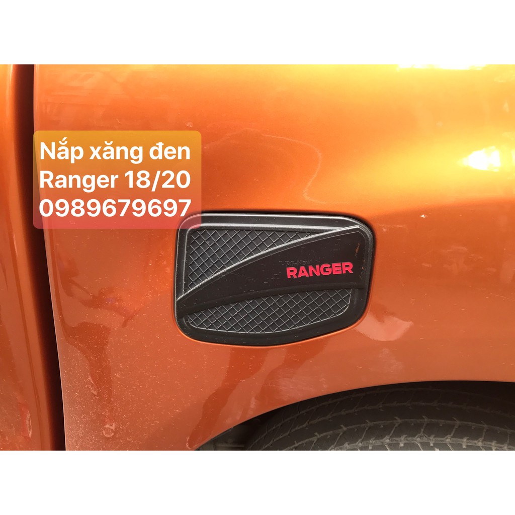 Ranger - Ốp nắp xăng Ford Ranger 2016,2017, 2018 - 2020, nhựa đen abs