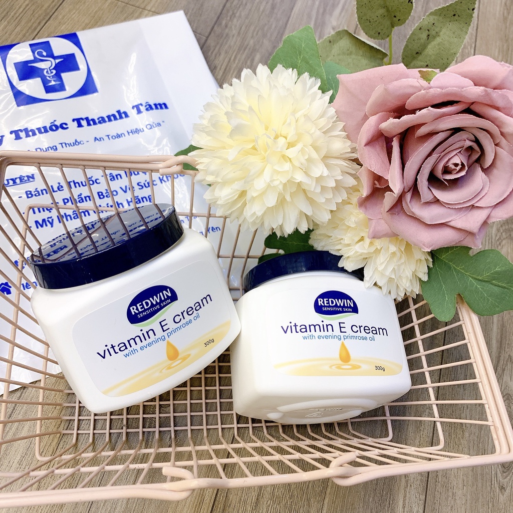 Kem dưỡng da REDWIN Vitamin E Cream và hoa anh thảo 300g của Úc giúp mềm mịn da | BigBuy360 - bigbuy360.vn