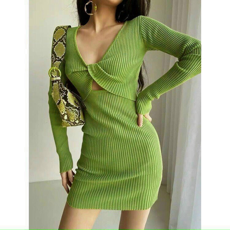 Đầm xoắn ngực dài tay thun gân ôm body