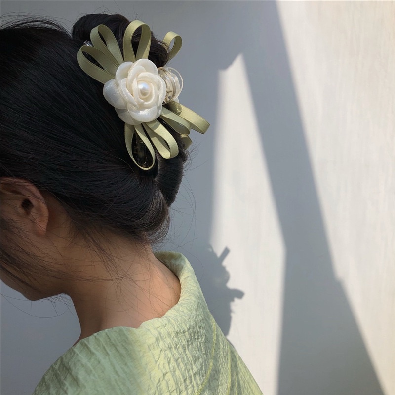 Kẹp tóc nơ hoa màu xanh lá đính ngọc kẹp tóc sau đầu bản to xanh mát tua rua Hàn Quốc