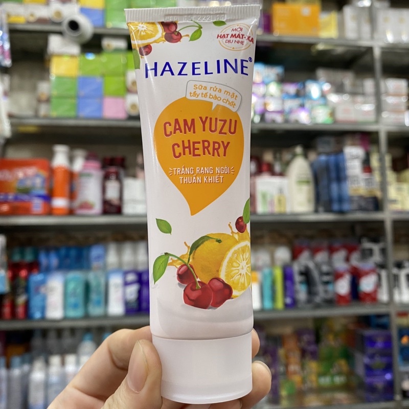 Sữa rửa mặt Hazeline Tẩy tế bào chết Cam Yuzu và Cherry 50g