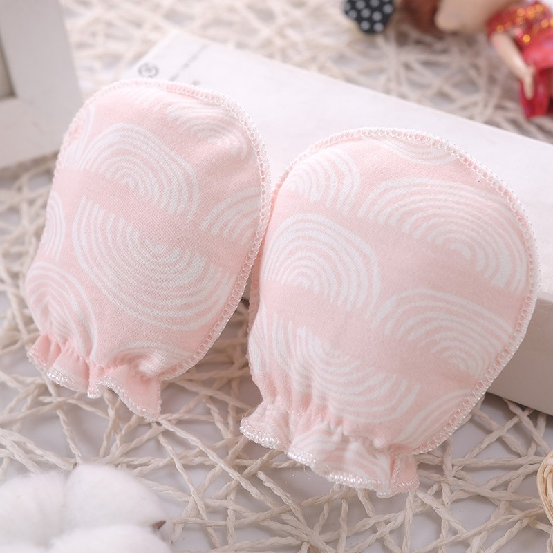 Đôi găng tay cotton chống trầy xước nhiều màu họa tiết họa hình đáng yêu cho trẻ sơ sinh